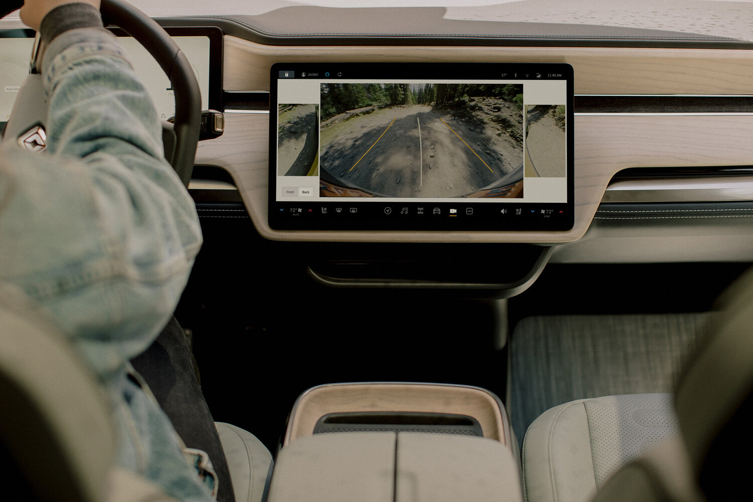 Rivian R1T, , 2021–2026, Pickup Двойная кабина: Dashboard