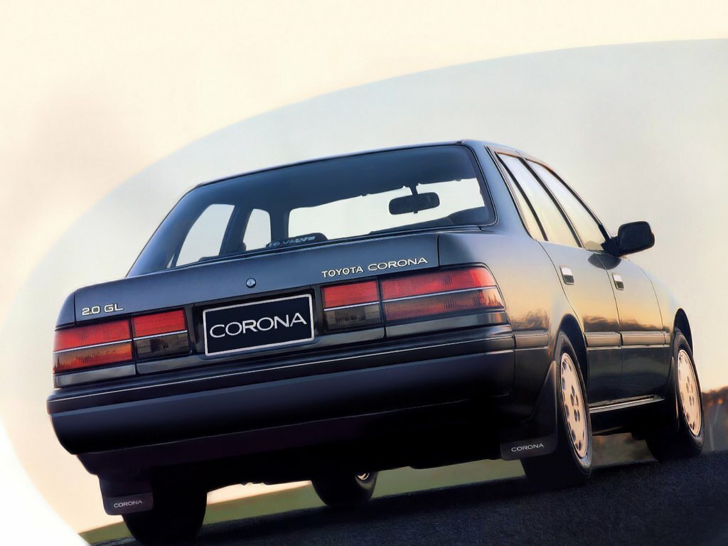 Toyota Corona, VIII (T170), 1987–1993, Sedan: Rear three-quarter view
