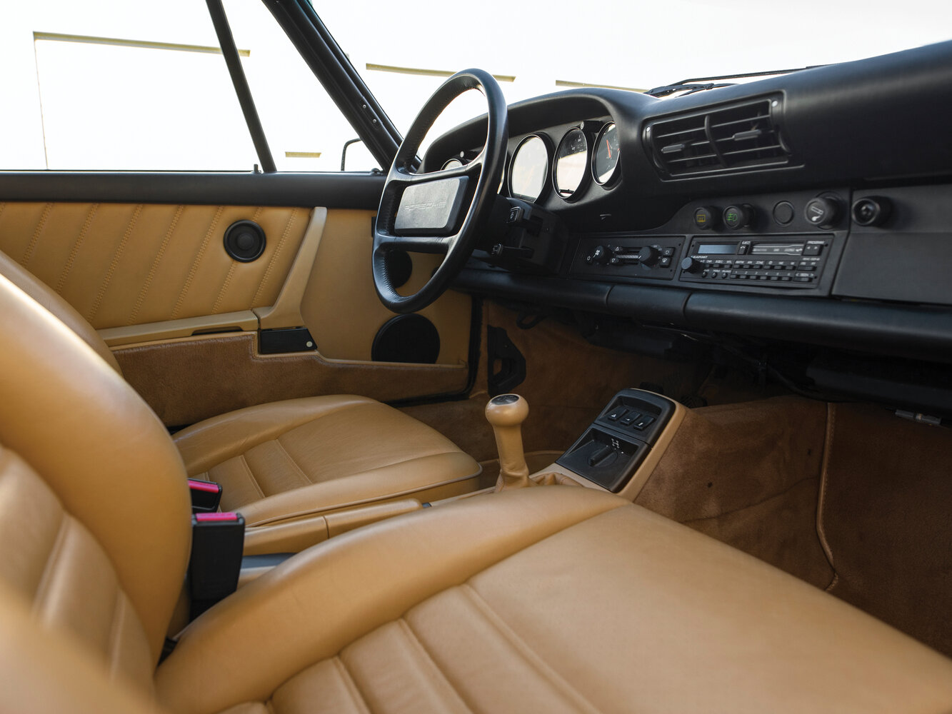 Porsche 911, III (964), 1988–1994, Купе: Передняя часть салона