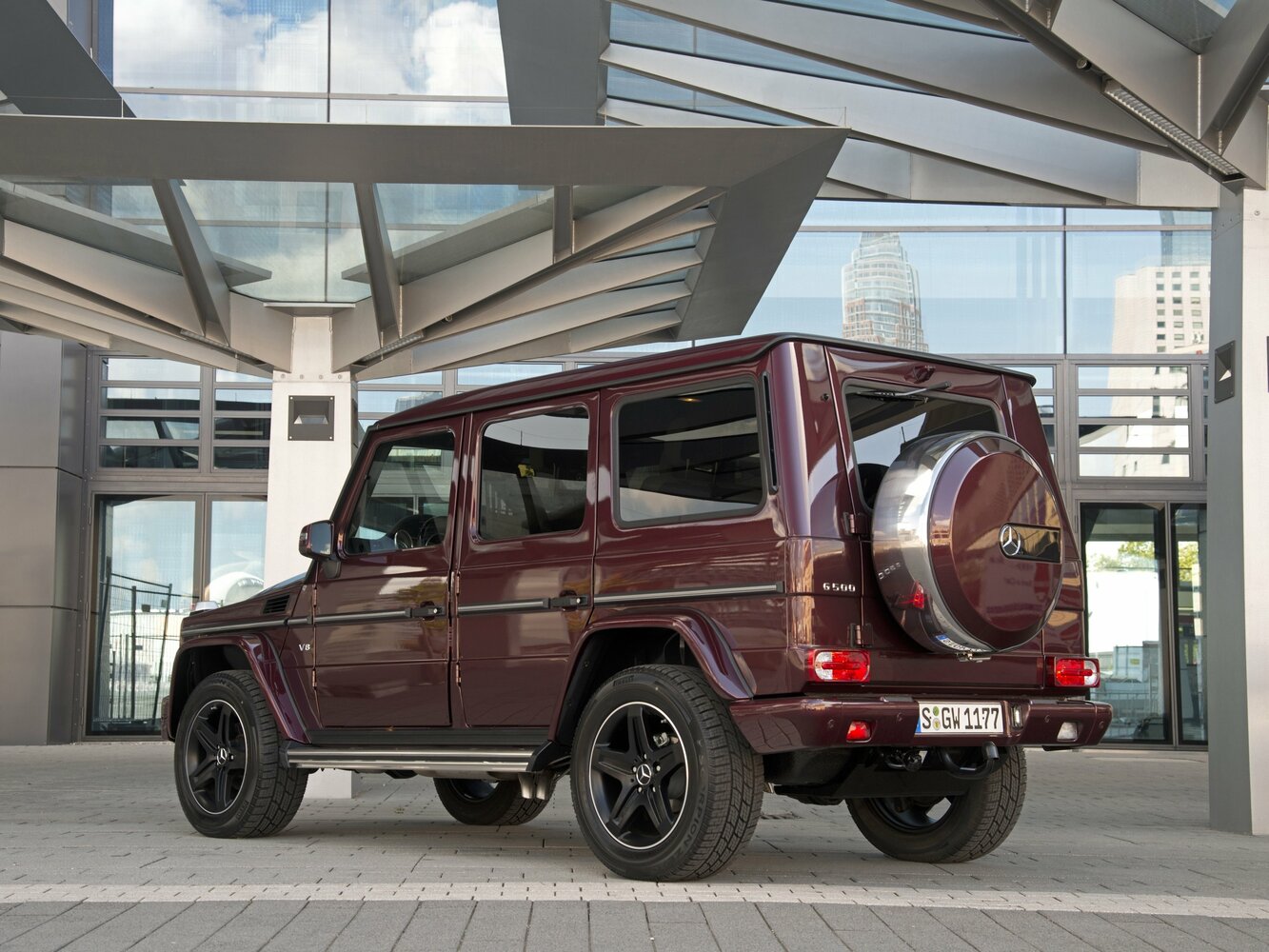 Mercedes-Benz G-Класс, II (W463) facelift 4, 2015–2018, SUV 5 door: Rear three-quarter view