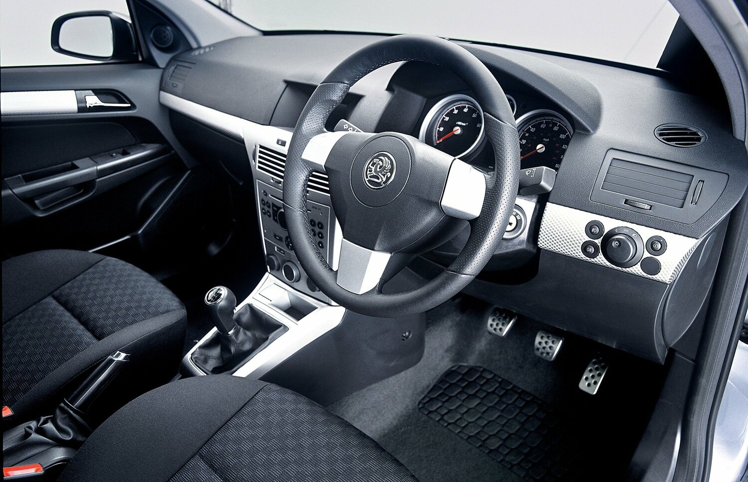 Vauxhall Astra, H, 2004–2010, Хэтчбек 5 дв.: Передняя панель