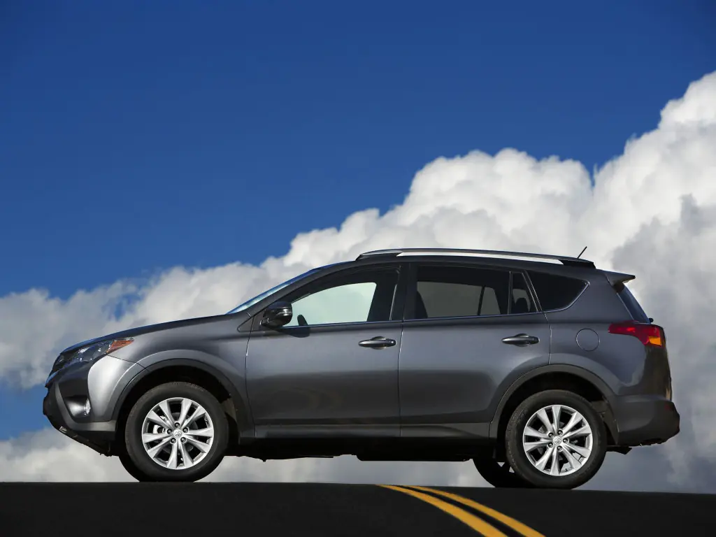 Toyota Rav4, 4 поколение, XA40, Джип/suv 5 дв., США, 11.2012 - 10.2015: фото поколения 13