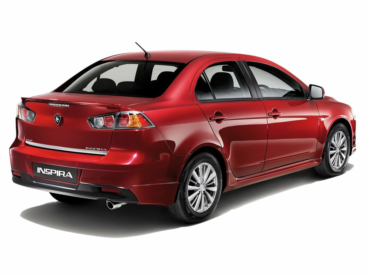 Proton Inspira, , 2010–2015, Седан: Вид сзади в три четверти