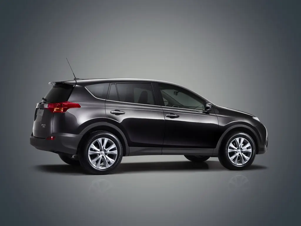 Toyota Rav4, 4 поколение, XA40, Джип/suv 5 дв., Россия, 11.2012 - 12.2015: фото поколения 3