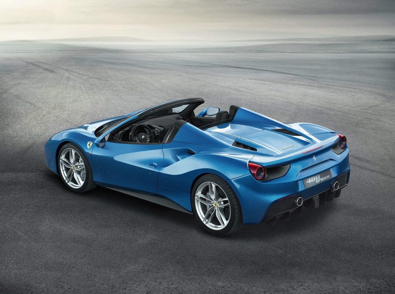 Ferrari 488, , 2015–2019, Родстер Spider: Вид сзади в три четверти