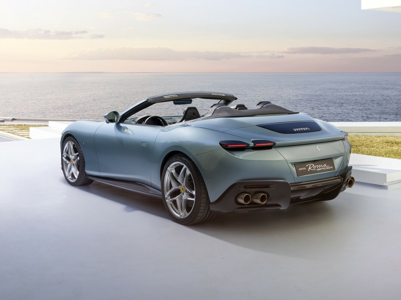 Ferrari Roma, , 2020–2026, Кабриолет Spider: Вид сзади в три четверти