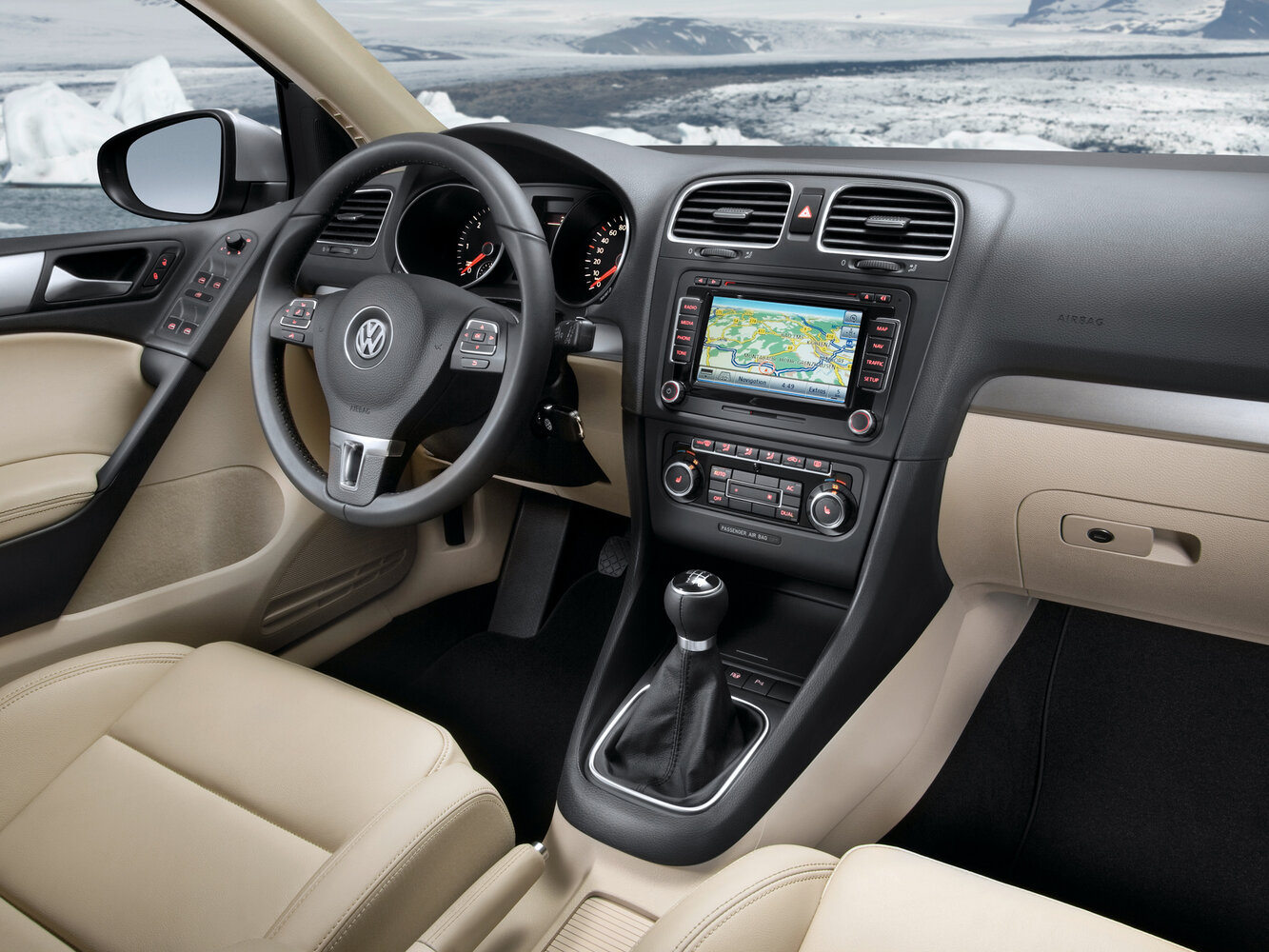 Volkswagen Golf, VI, 2008–2012, Hatchback 3 door: Front cabin