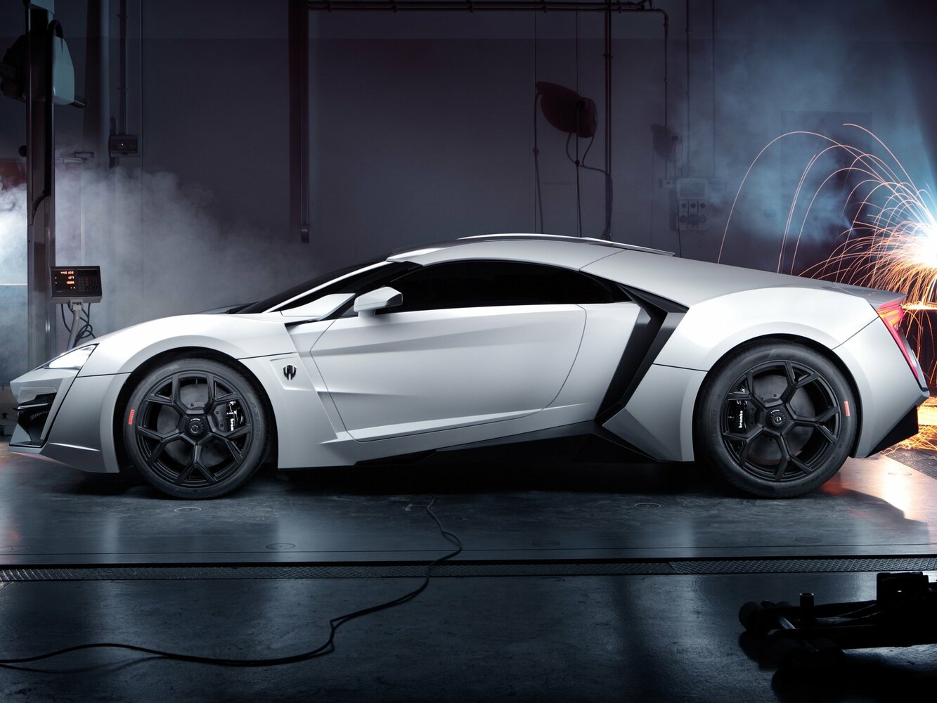W Motors Lykan Hypersport, , 2013–2017, Купе: Вид сбоку