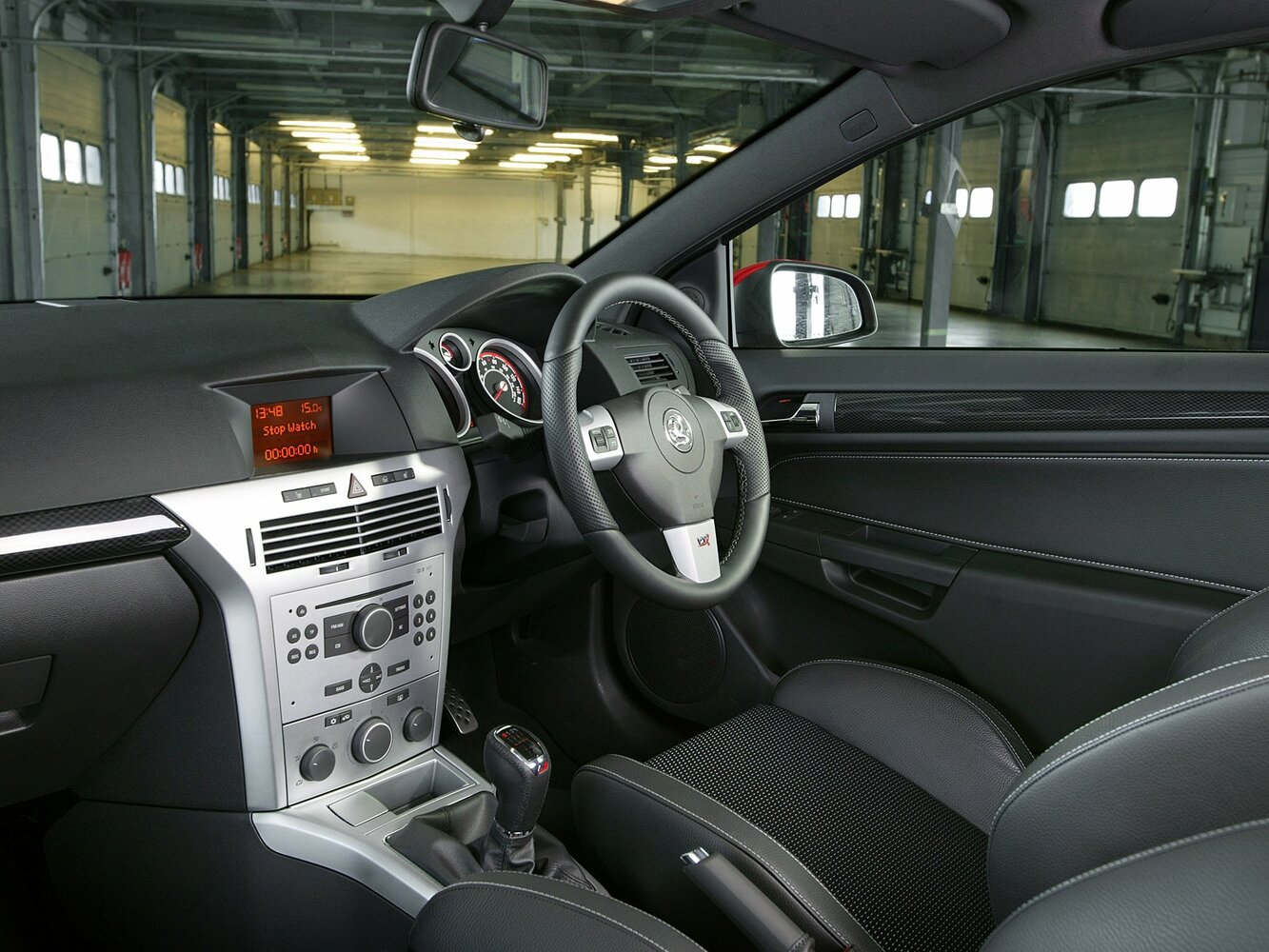 Vauxhall Astra, H, 2004–2010, Хэтчбек 3 дв.: Передняя часть салона