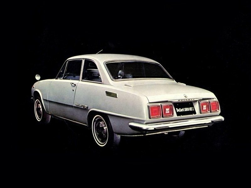 Isuzu Bellett, , 1963–1973, Купе: Вид сзади в три четверти