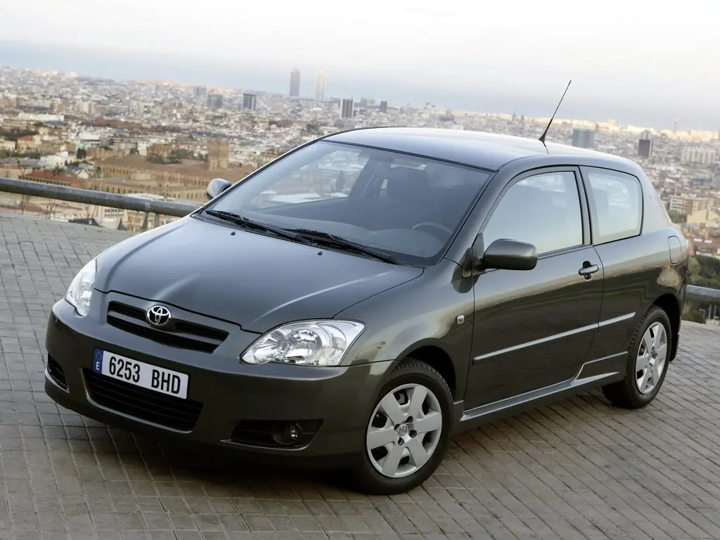 Toyota Corolla, 9 поколение, E120, рестайлинг, Хэтчбек 3 дв., Европа, 05.2004 - 02.2007: фото поколения 6