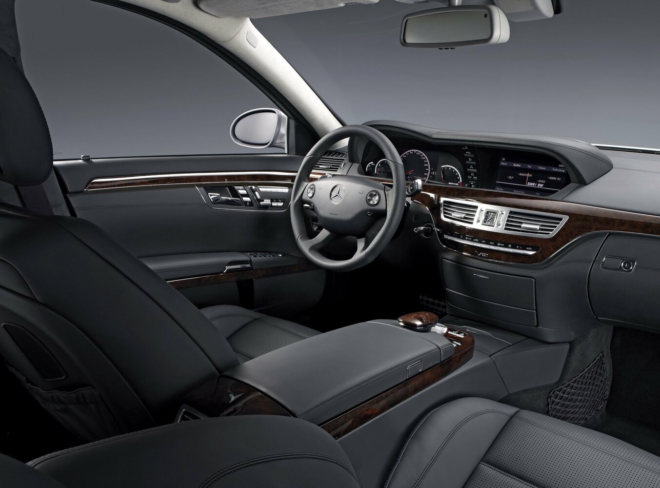 Mercedes-Benz S-Класс AMG, II (W221), 2006–2009, Sedan: Front cabin