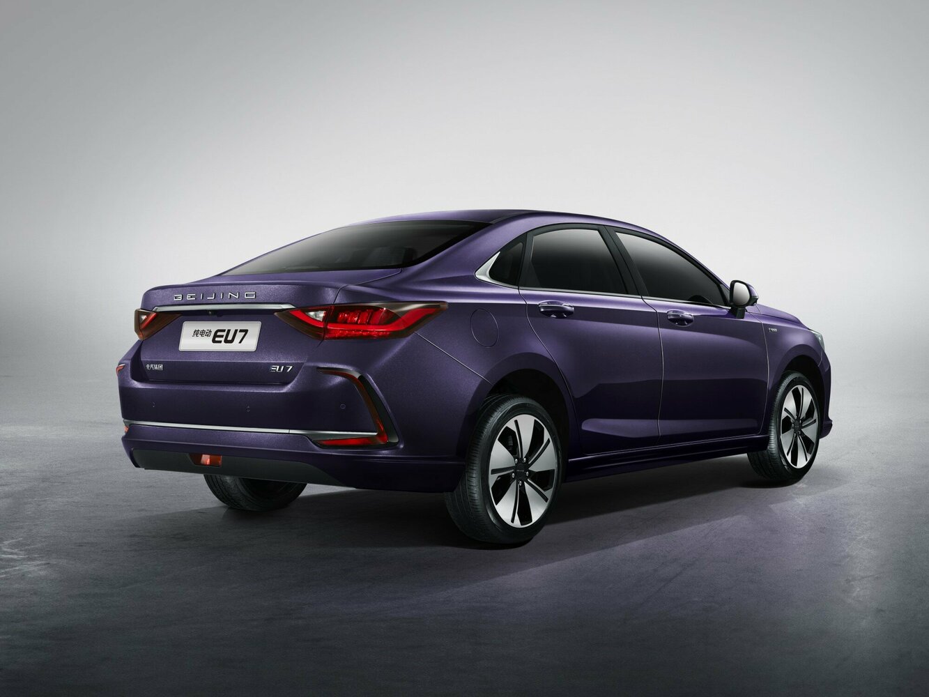 BAIC EU7, , 2019–2026, Sedan: Rear three-quarter view