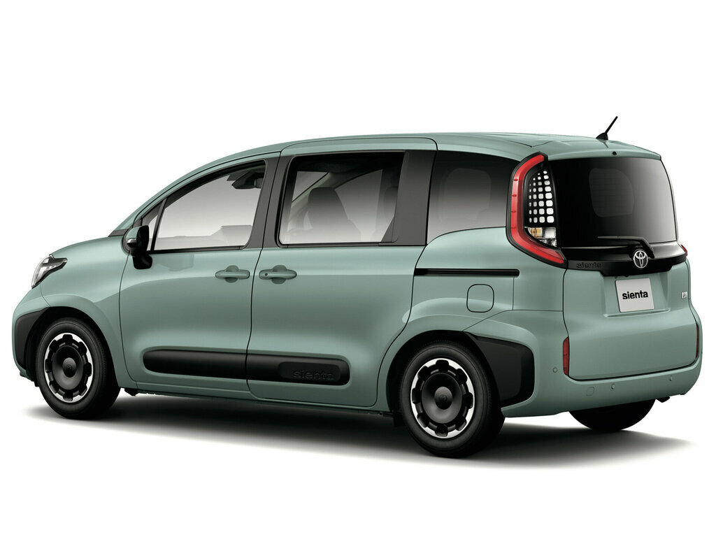 Toyota Sienta, III, 2022–2026, Compact MPV: Rear three-quarter view