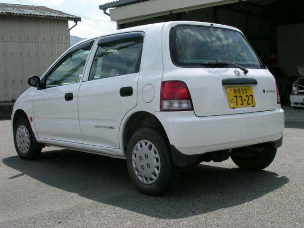 Honda Today, II, 1993–1998, Hatchback 5 door: Rear three-quarter view