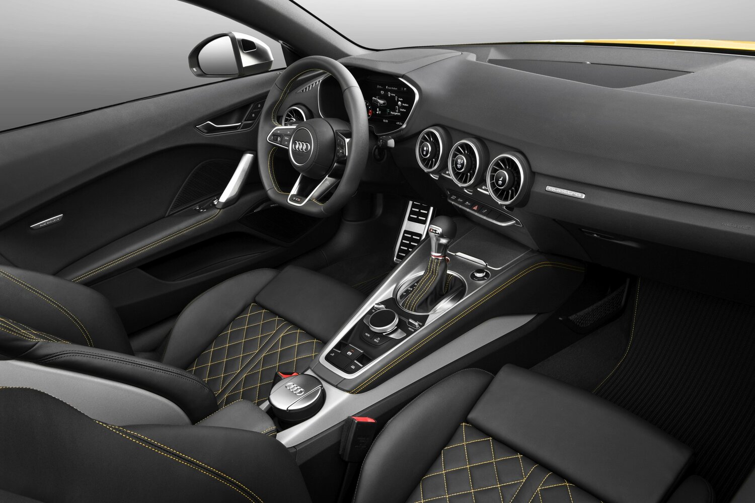 Audi TTS, III (8S), 2014–2018, Родстер: Front cabin