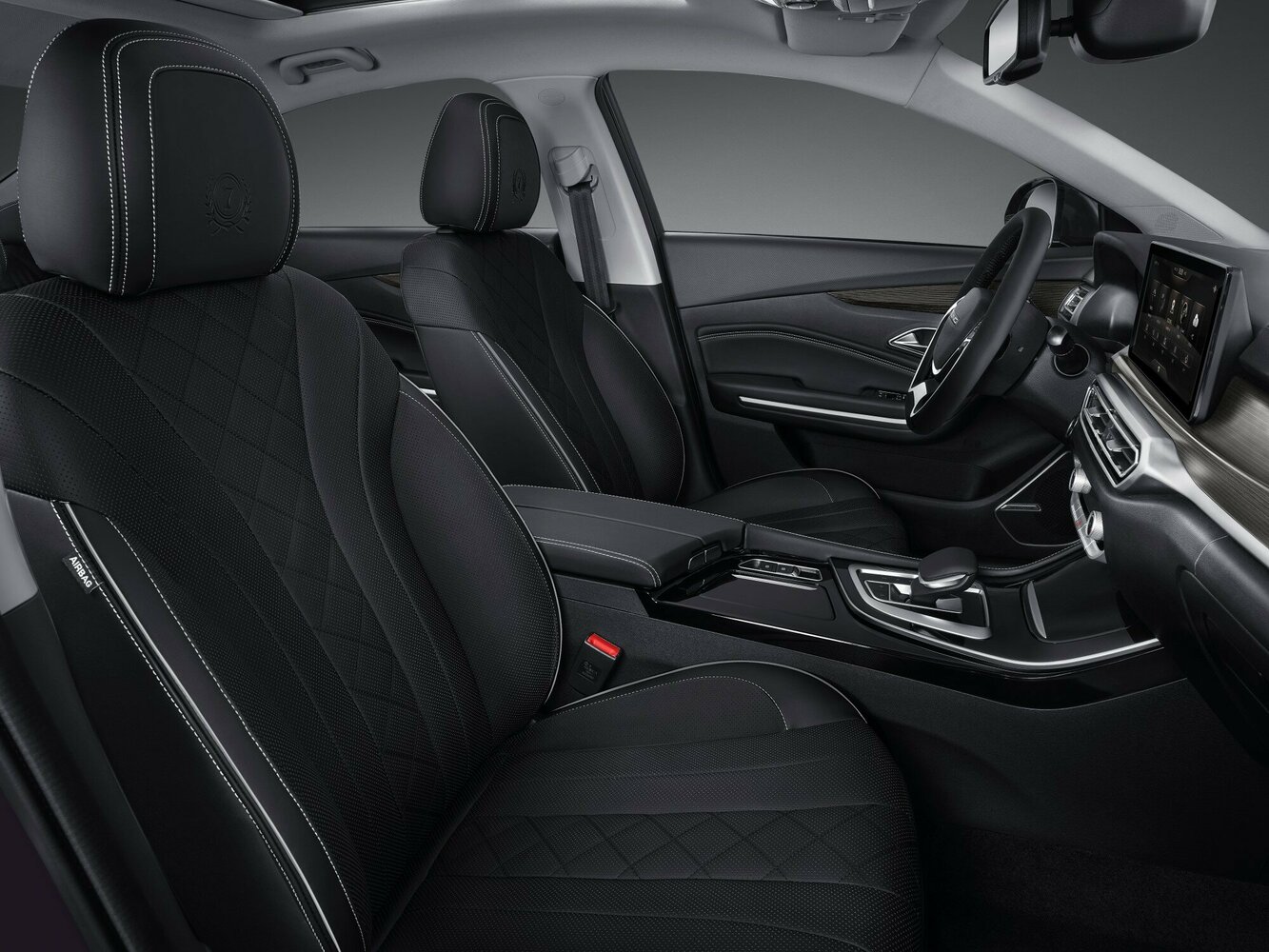 BAIC EU7, , 2019–2026, Sedan: Front cabin