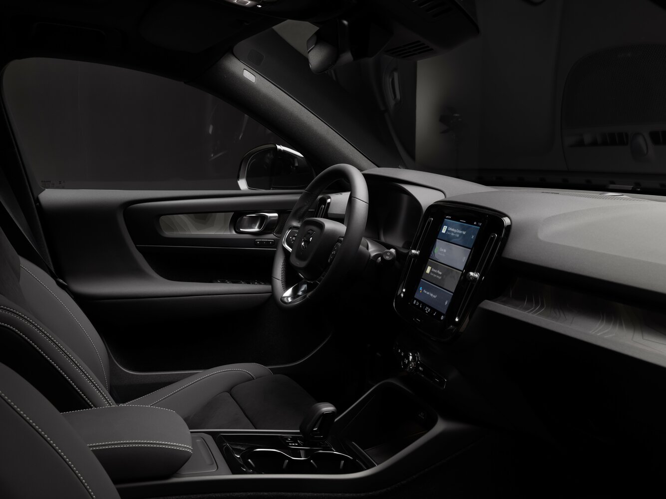Volvo EX40, , 2024–2026, Внедорожник 5 дв.: Передняя часть салона