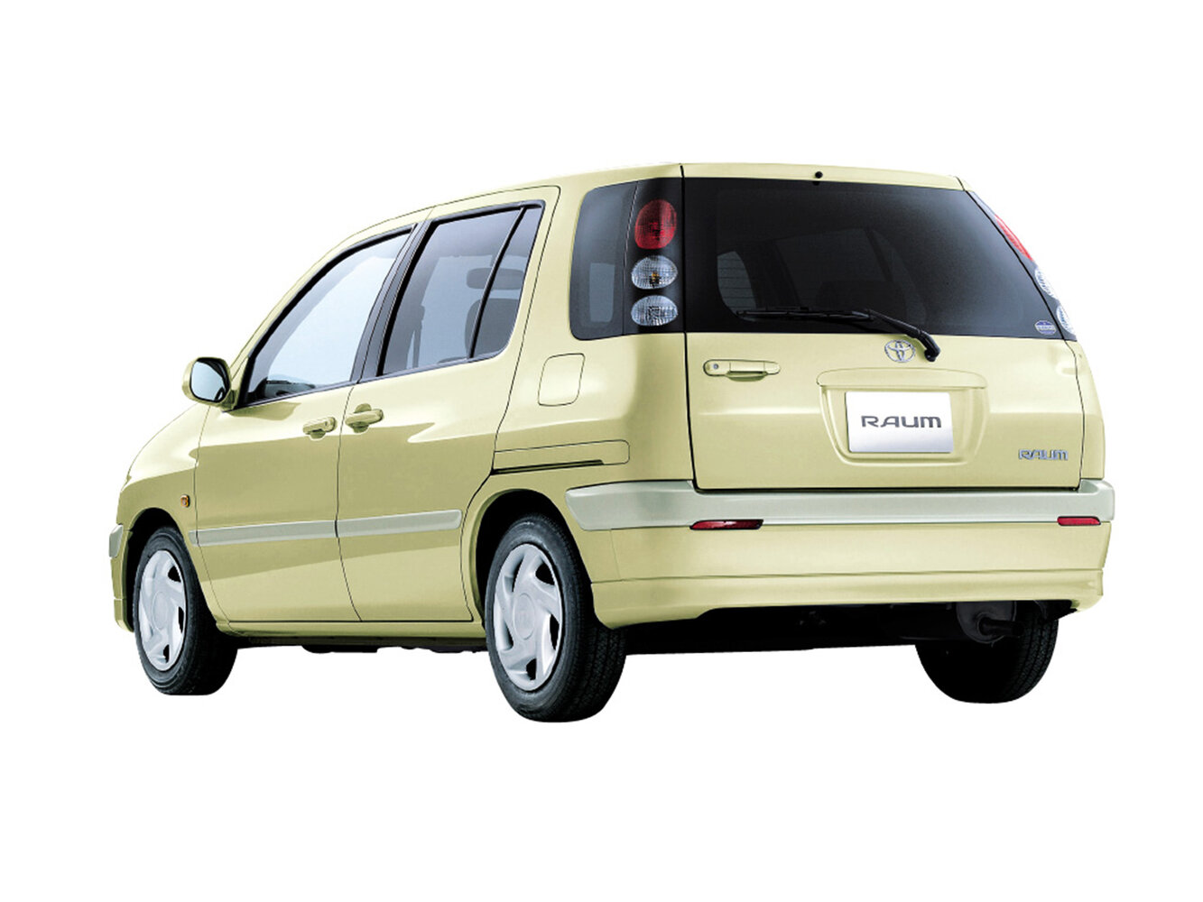 Toyota Raum, I, 1997–2003, Compact MPV: Rear three-quarter view