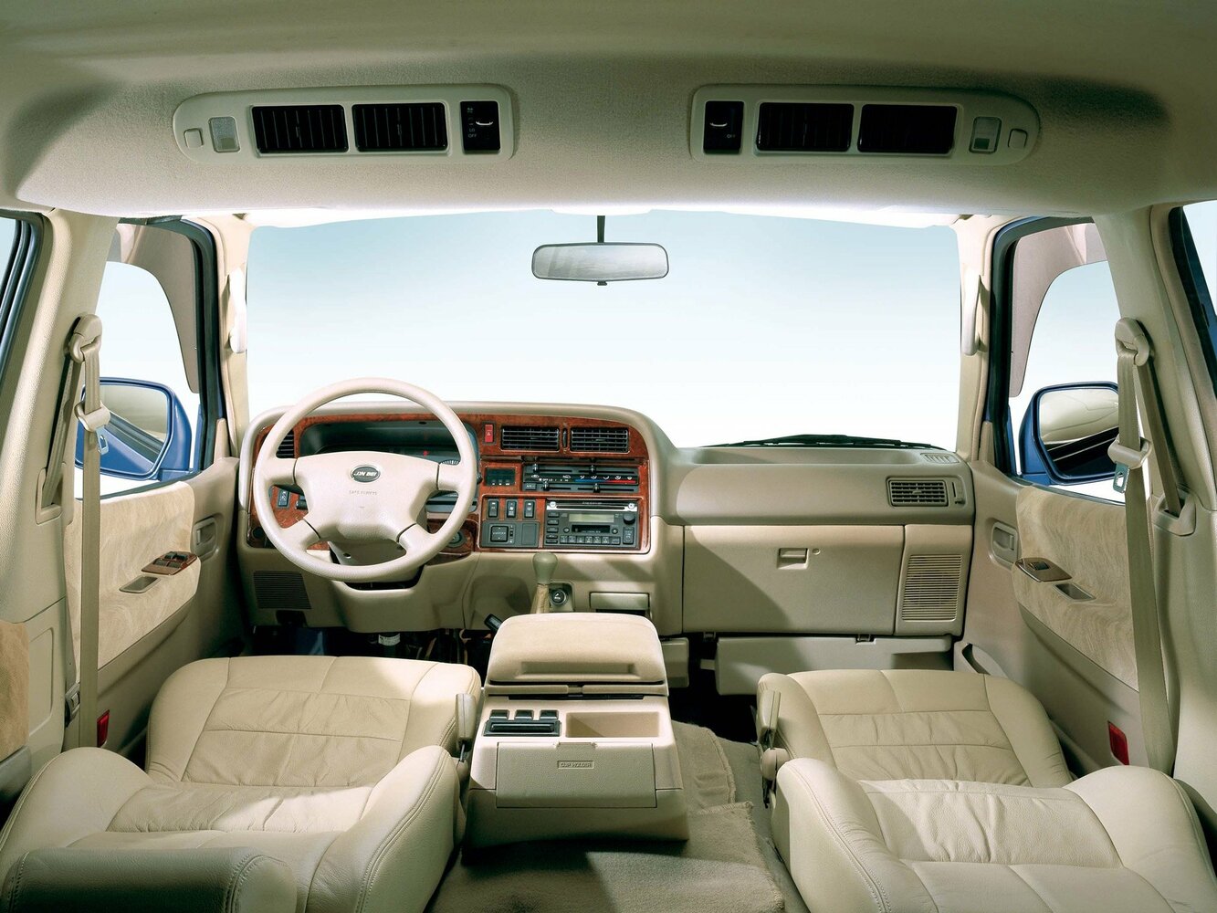 Jinbei Haise, V, 2006–2026, Minivan: Dashboard