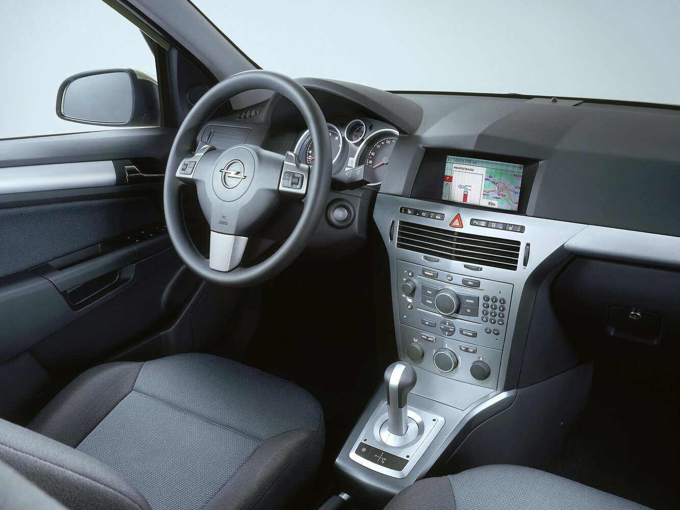 Opel Astra, H Рестайлинг, 2006–2014, Хэтчбек 3 дв. GTC: Передняя часть салона