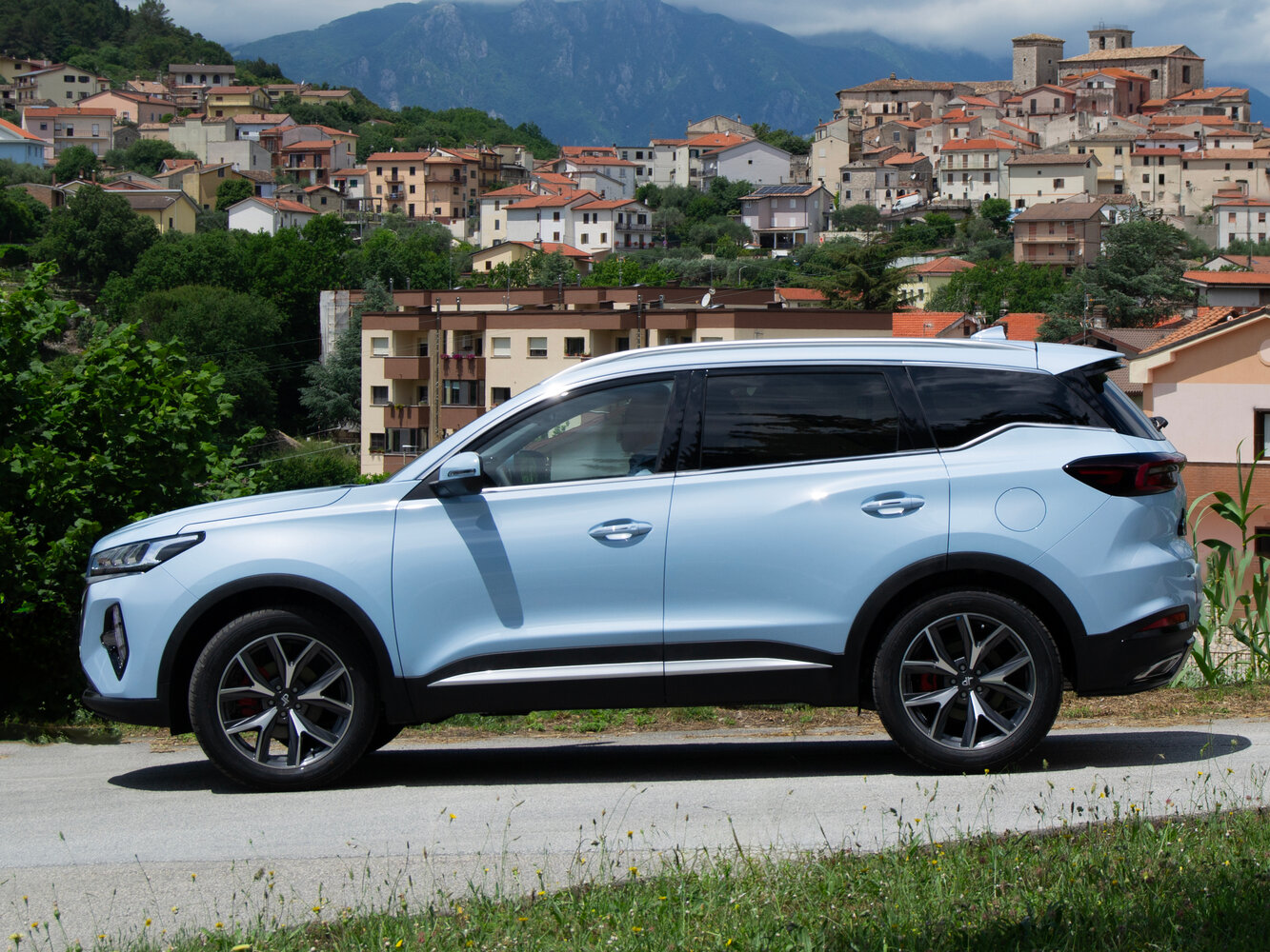 DR 6.0, I facelift, 2024–2026, SUV 5 door T-GDI: Side view