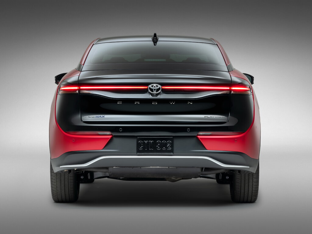 Toyota Crown, 16 поколение, Седан, США, 07.2022 - н.в.: фото поколения 18