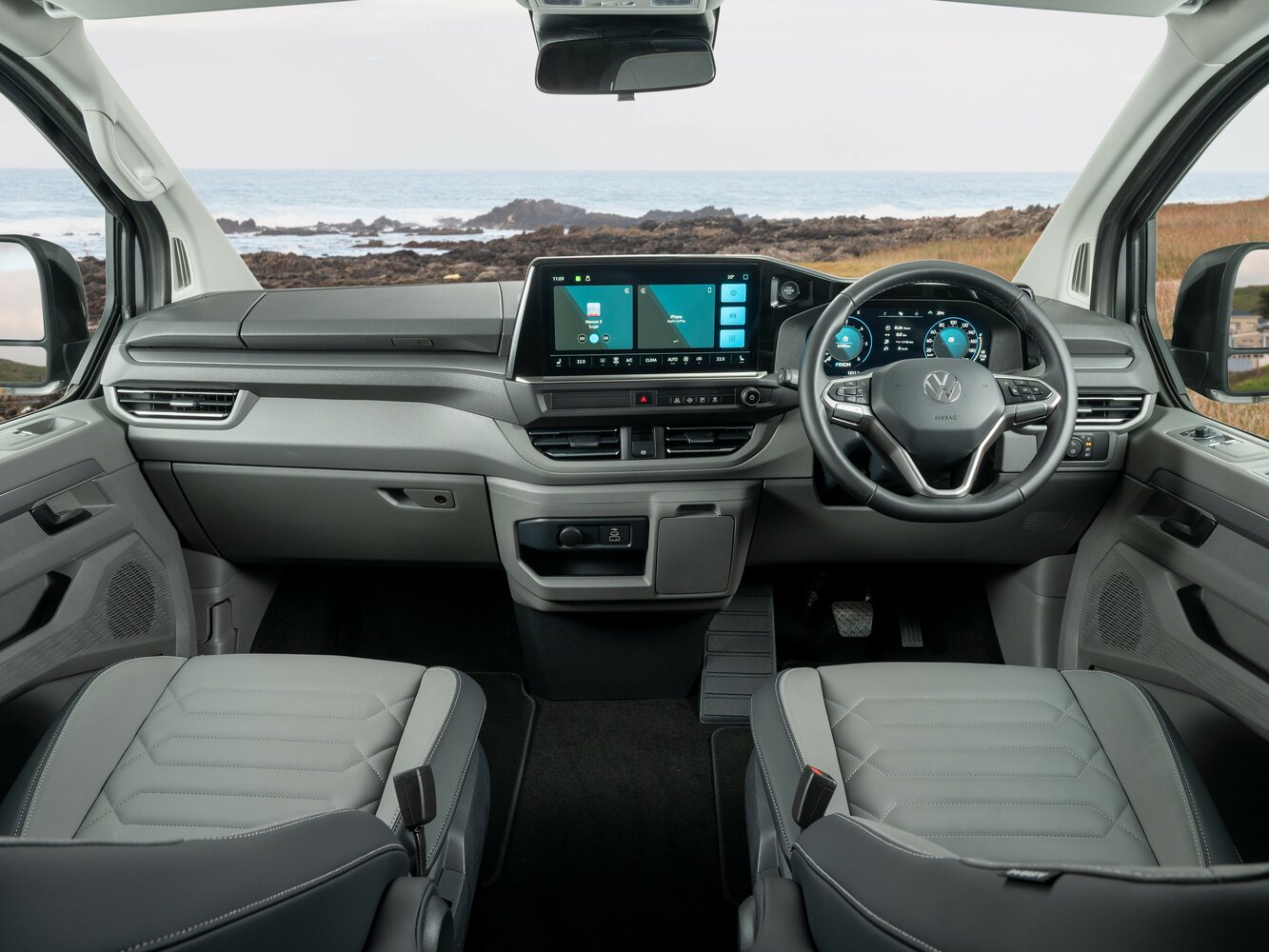 Volkswagen Transporter, T7, 2024–2026, Минивэн: Передняя панель