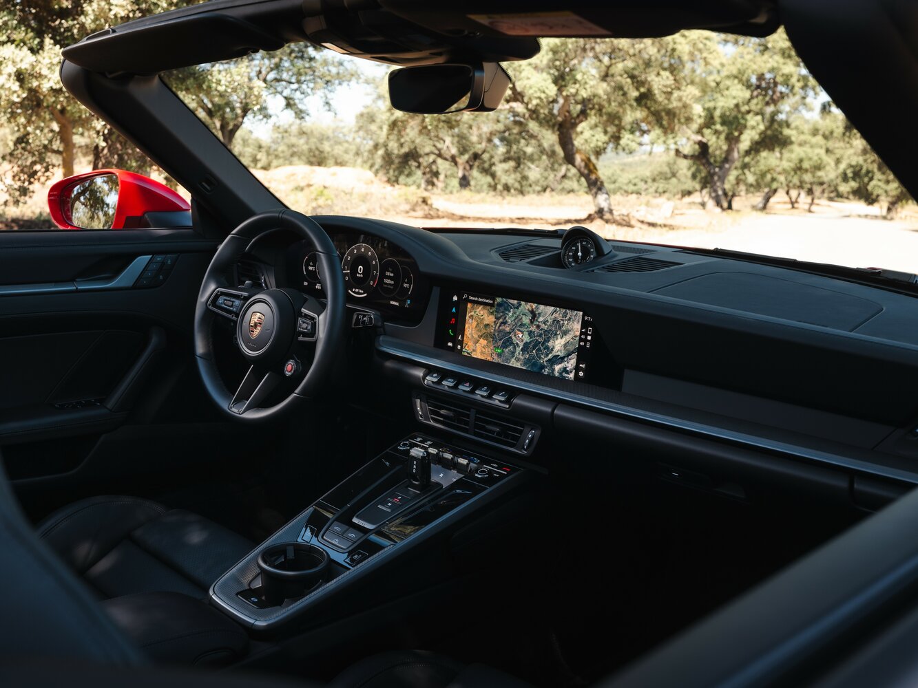 Porsche 911, VIII (992) Рестайлинг, 2024–2026, Кабриолет: Передняя часть салона