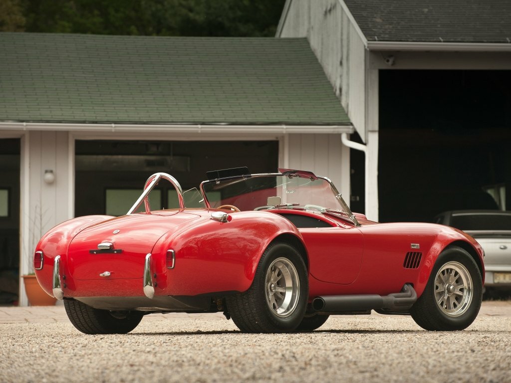 AC Cobra, Mk III, 1965–1967, Родстер: Вид сзади в три четверти