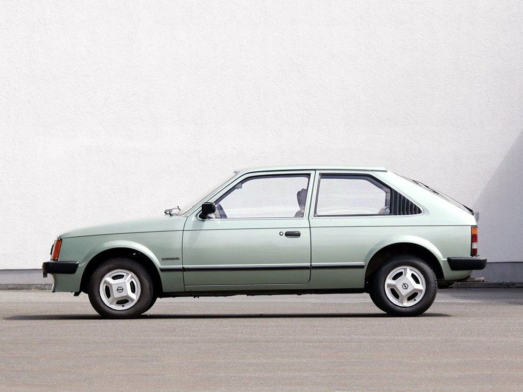 Opel Kadett, D, 1979–1984, Хэтчбек 3 дв.: Вид сбоку