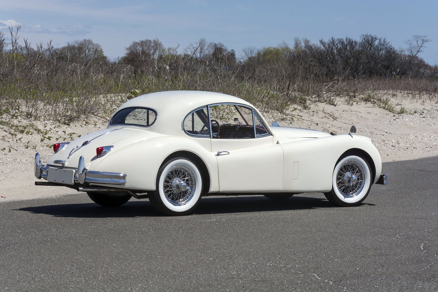 Jaguar XK, XK140, 1954–1957, Купе: Вид сзади в три четверти
