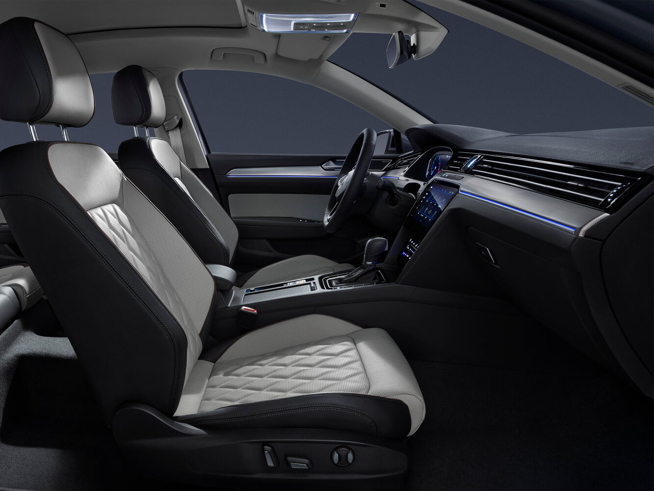 Volkswagen Magotan, B8 Рестайлинг, 2019–2026, Седан: Передняя часть салона