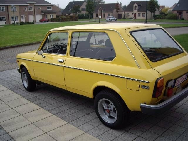 Fiat 128, , 1969–1985, Универсал 3 дв.: Вид сзади в три четверти