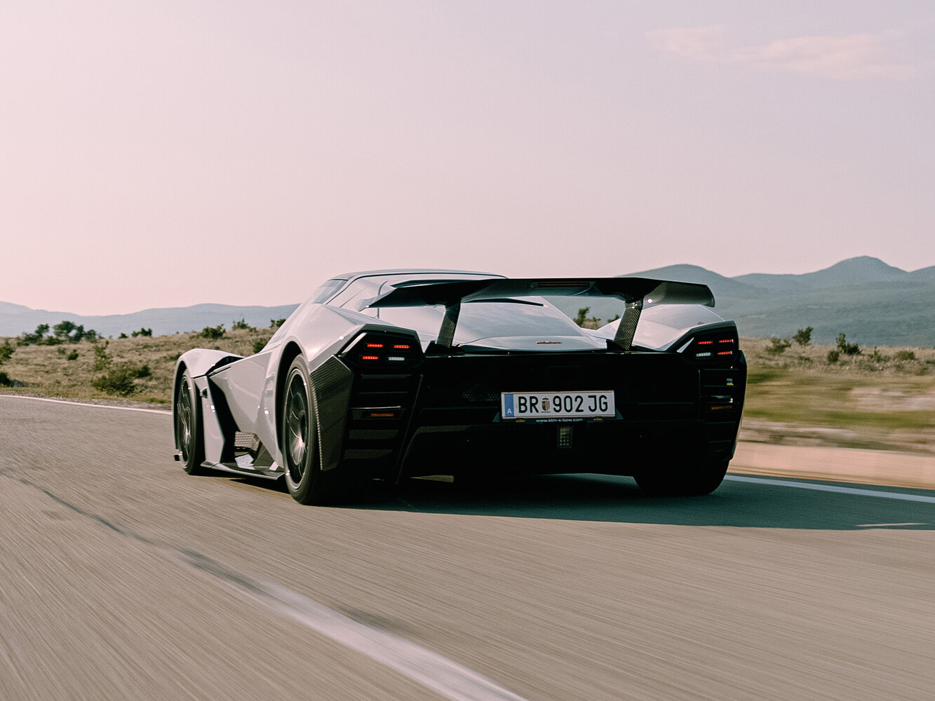 KTM AG X-Bow, , 2008–2026, Купе GT-XR: Вид сзади в три четверти