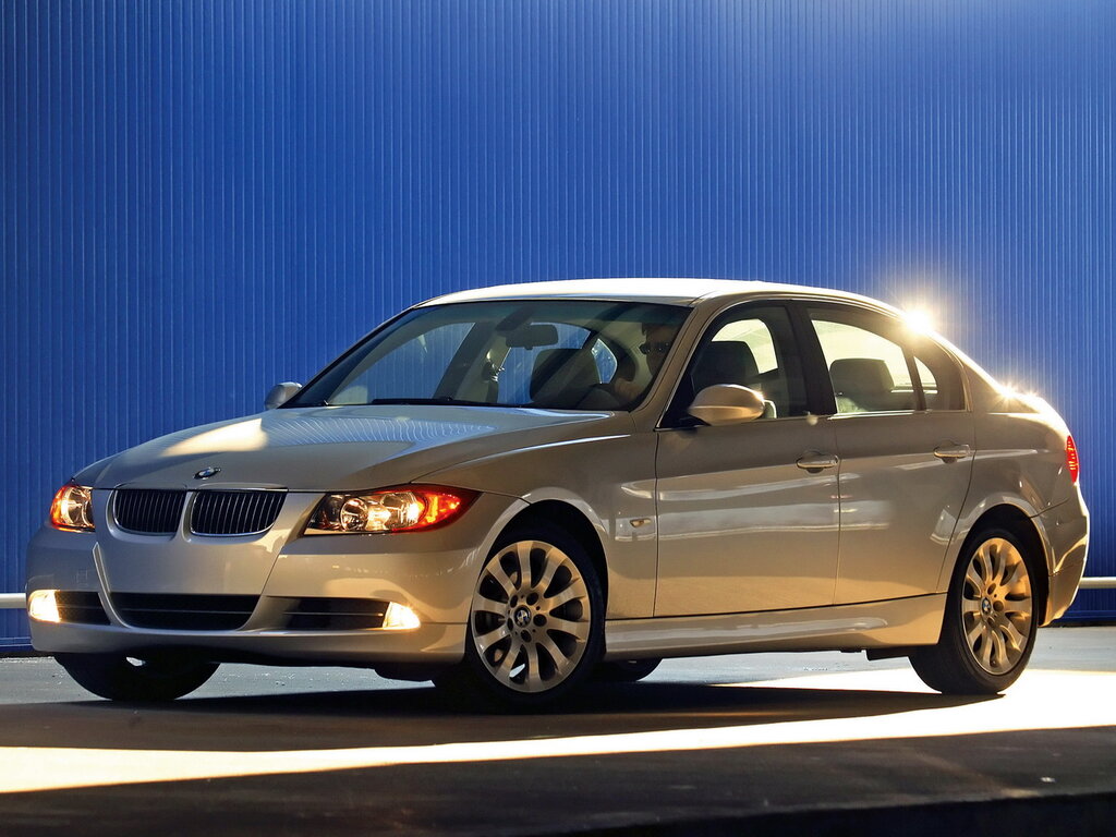 BMW 3-series, 5 поколение, E90, Седан, США, 01.2005 - 08.2008: фото поколения 1