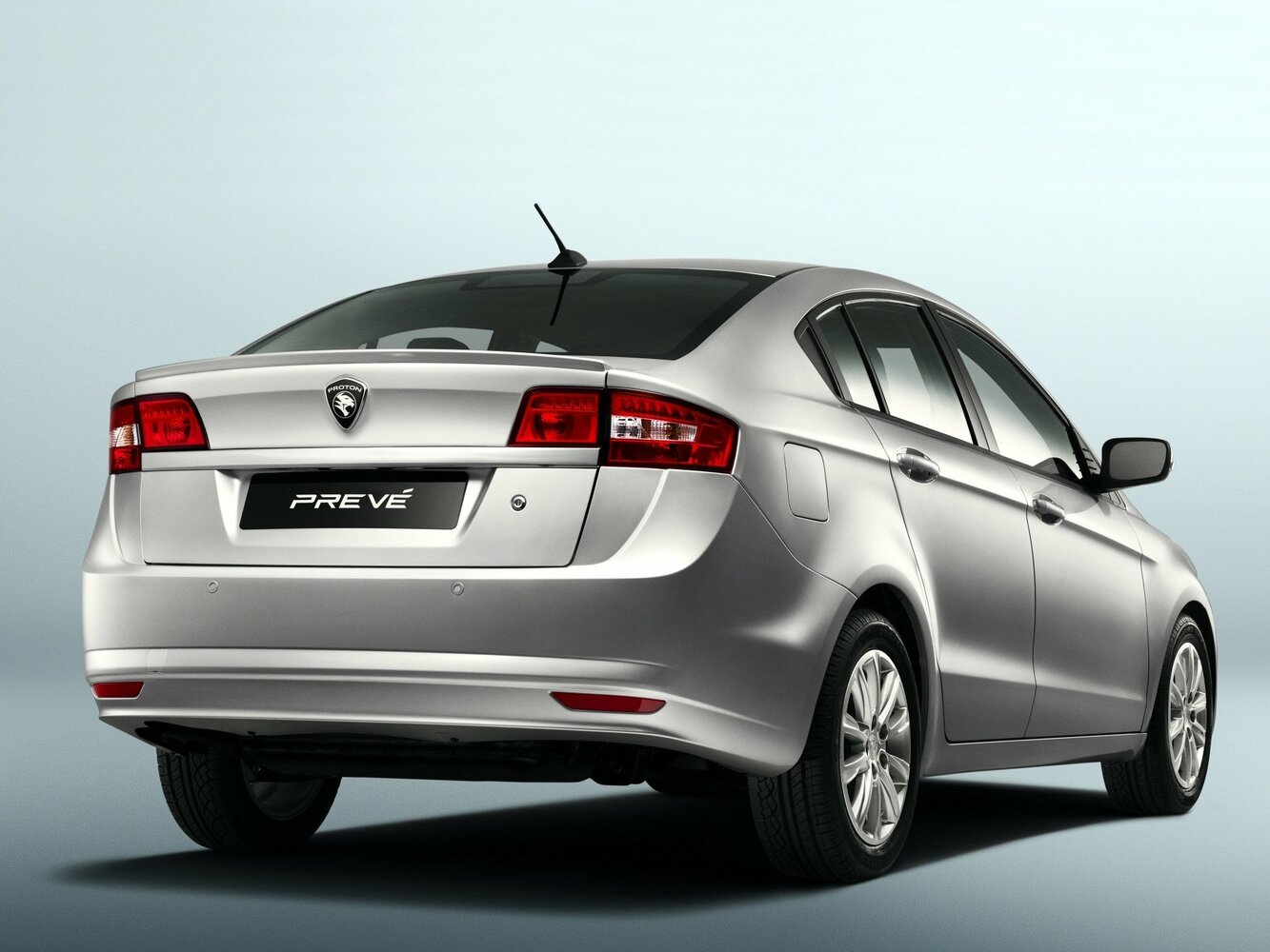 Proton Preve, , 2011–2020, Седан: Вид сзади в три четверти