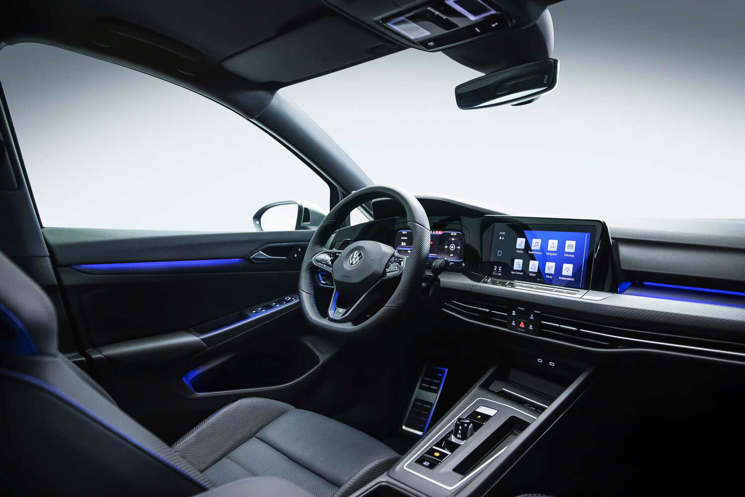 Volkswagen Golf R, VIII, 2020–2024, Хэтчбек 5 дв.: Передняя часть салона
