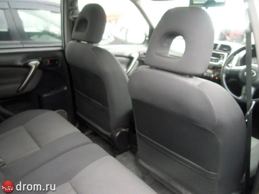 Toyota Rav4, 2 поколение, XA20, рестайлинг, Джип/suv 5 дв., Япония, 08.2003 - 10.2005: фото поколения 13