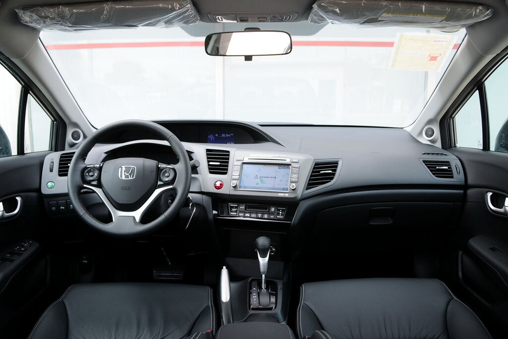 Honda Civic, 9 поколение, Седан, Китай, 01.2011 - 05.2014: фото поколения 10