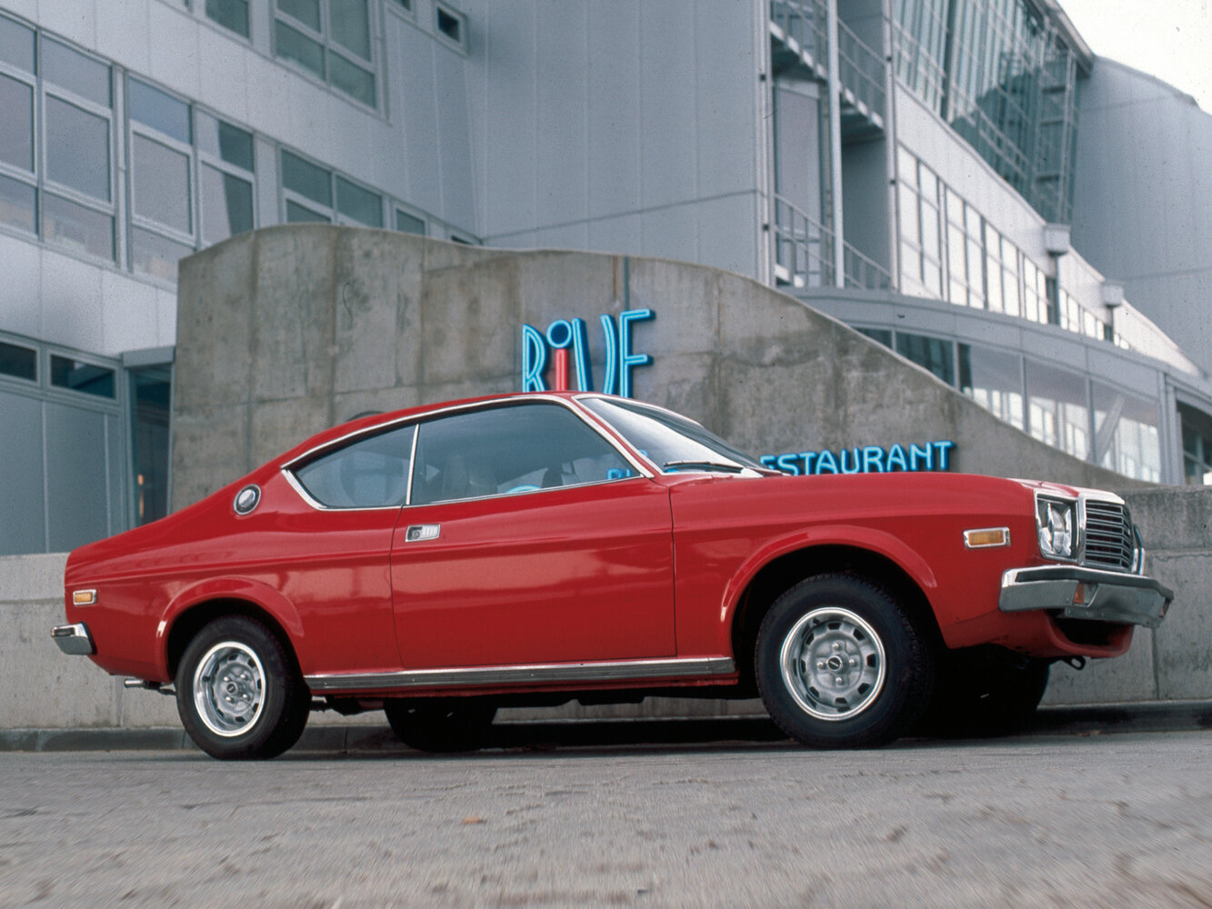 Mazda 929, LA2, 1972–1978, Coupe: Side view