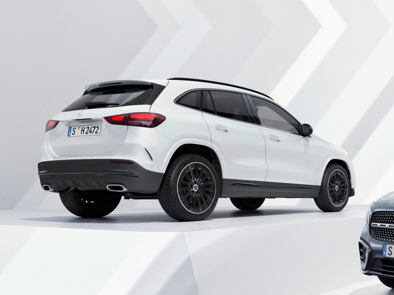 Mercedes-Benz GLA, II (H247) Рестайлинг, 2023–2026, Внедорожник 5 дв.: Вид сзади в три четверти