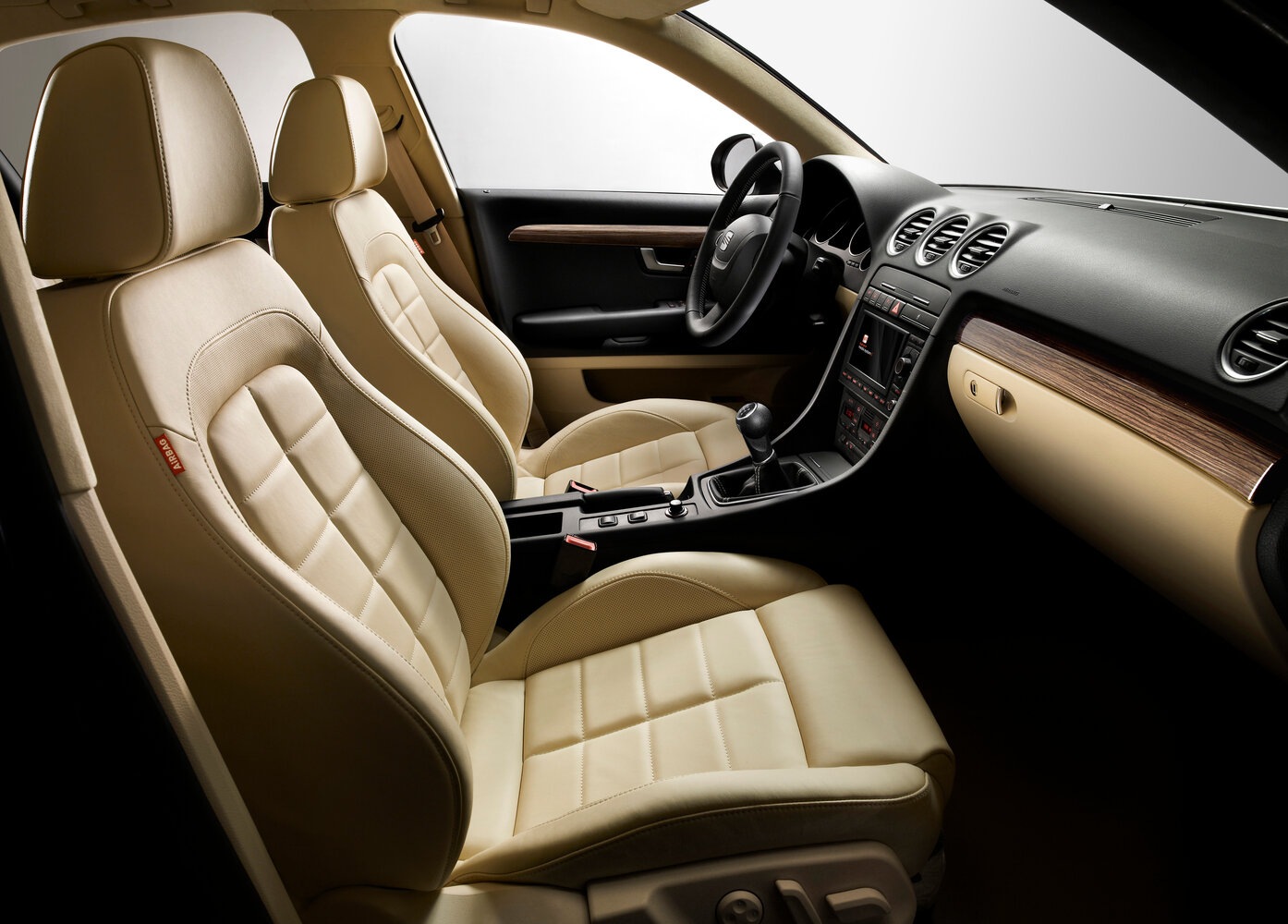 SEAT Exeo, , 2008–2013, Седан: Передняя часть салона