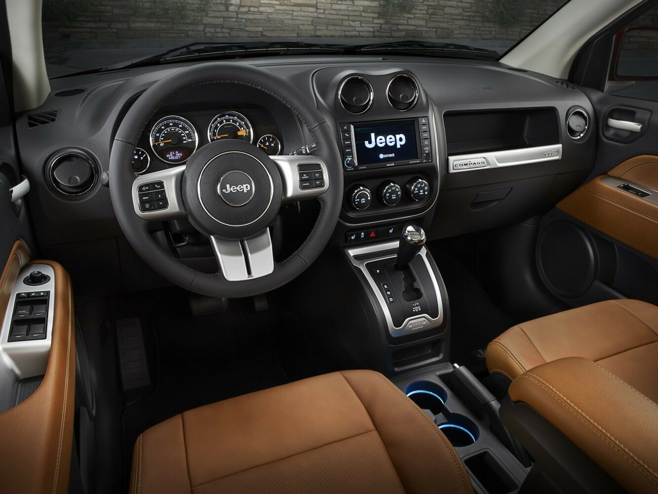 Jeep Compass, I Рестайлинг 2, 2013–2016, Внедорожник 5 дв.: Передняя часть салона