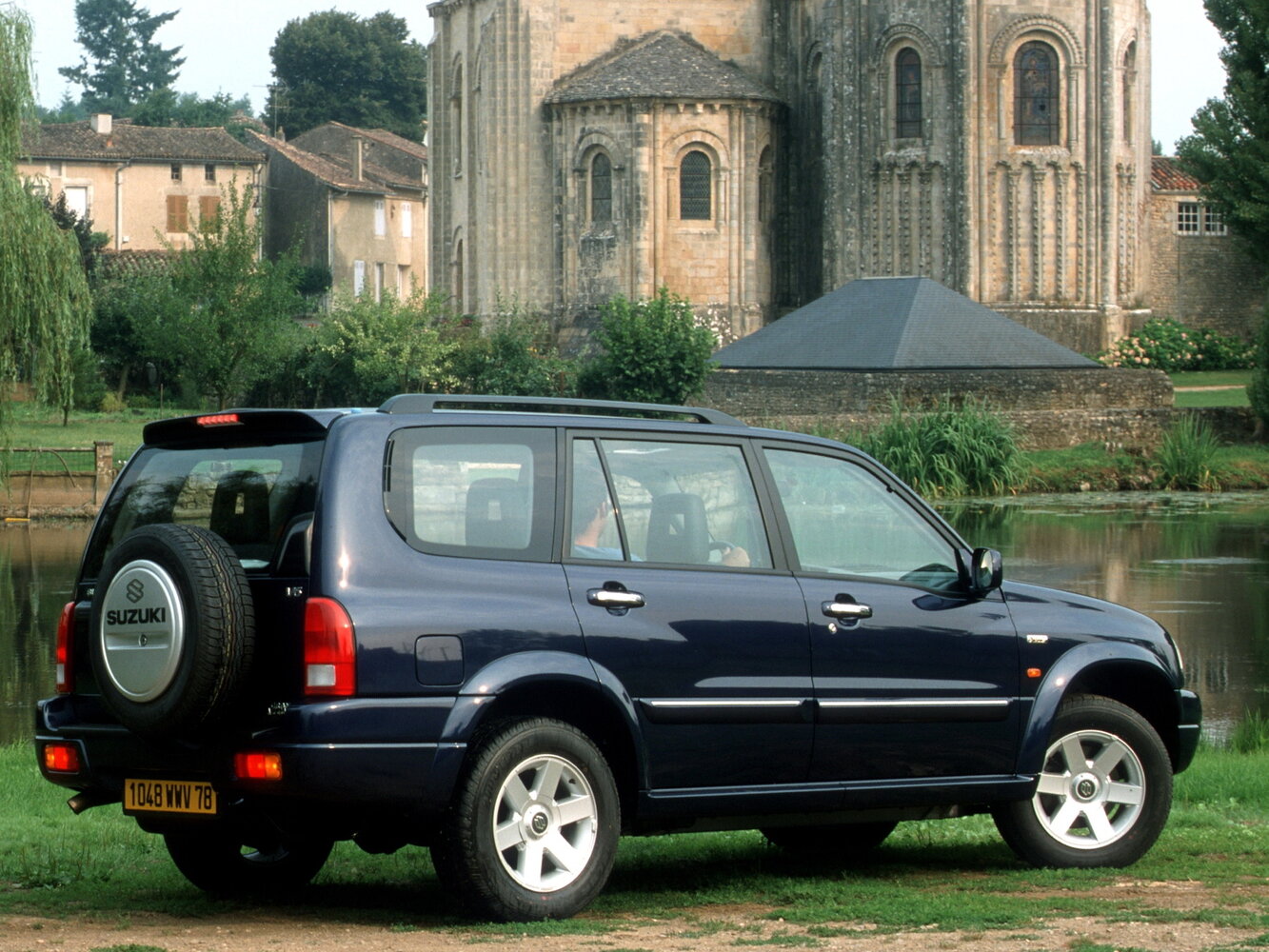 Suzuki Grand Vitara, I Рестайлинг, 2000–2006, Внедорожник 5 дв. XL-7: Вид сзади в три четверти