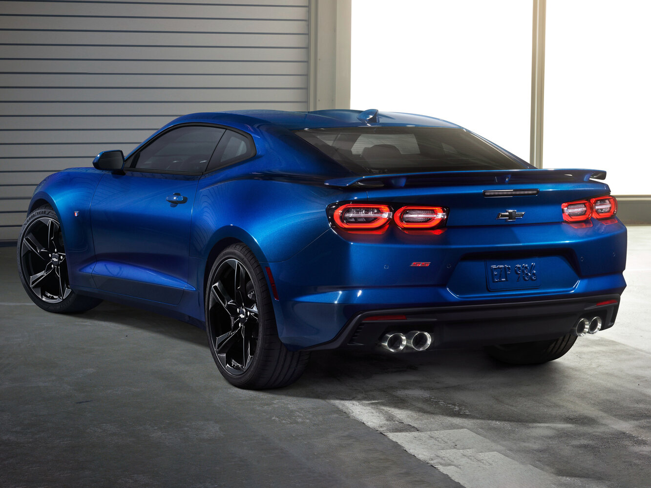 Chevrolet Camaro, VI facelift, 2018–2024, Coupe: Rear three-quarter view