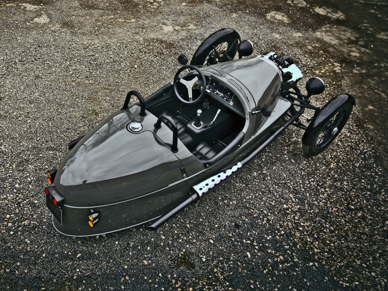 Morgan 3 Wheeler, , 2011–2021, Родстер: Вид сзади в три четверти
