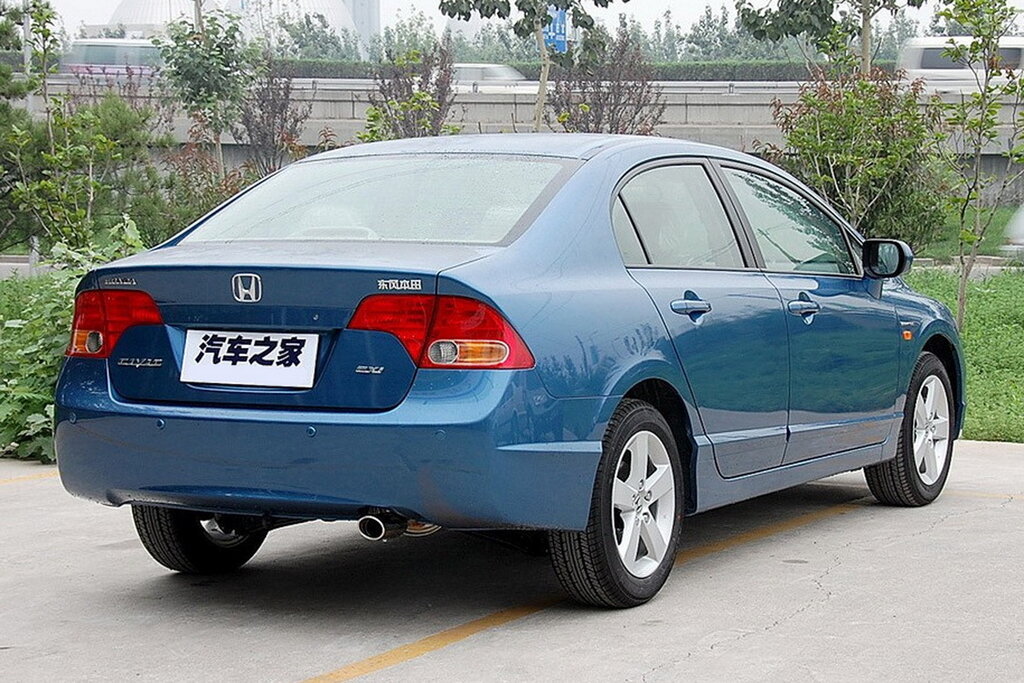 Honda Civic, 8 поколение, Седан, Китай, 09.2005 - 05.2009: фото поколения 5