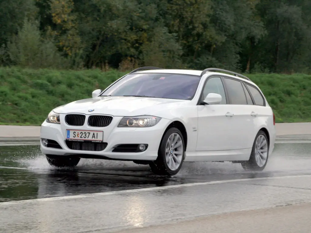 BMW 3-series, 5 поколение, E90, рестайлинг, Универсал, Россия, 09.2008 - 06.2012: фото поколения 8