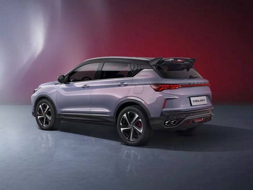 Geely Coolray, I Рестайлинг, 2023–2026, Внедорожник 5 дв.: Вид сзади в три четверти